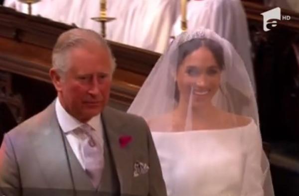 După nuntă, petrecere. Mirii împreună cu 200 dintre oaspeţi participă la un dineu găzduit de Prinţul Charles