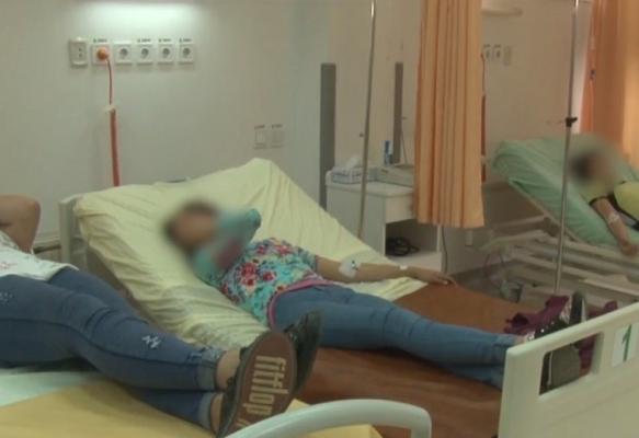 24 de elevi de la o şcoală din judeţul Bacău au ajuns la  spital