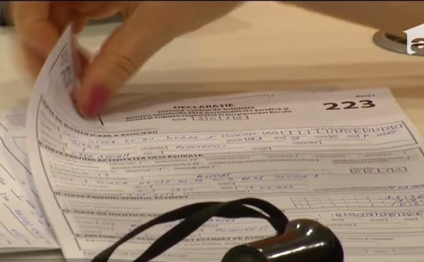 Restituire taxă auto 2018. Funcționarii ANAF pun oamenii pe drumuri, când e nevoie doar de un document