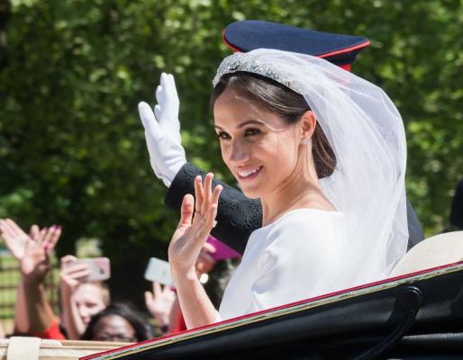 Machiajul și coafura lui Meghan Markle, în ziua nunții, au costat cât o mașină