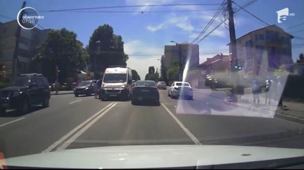 Un copil de 5 ani din Constanţa a fost la un pas de moarte, după ce o ambulanţă în misiune a intrat în plin în el