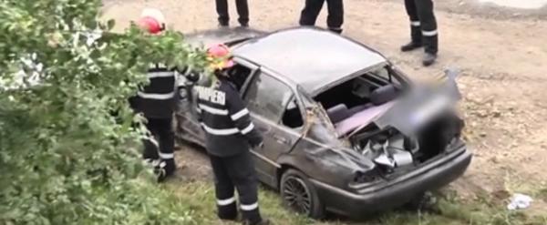 Un tânăr de 28 de ani din Cluj-Napoca a pus în pericol viaţa a 4 prieteni, după ce s-a urcat băut la volan