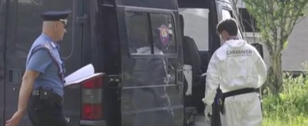 Un român şi-a ucis cu sălbăticie soţia, după care şi-a pus capăt zilelor, în Italia. Bărbatul suferea de o afecţiune psihică şi urma tratament