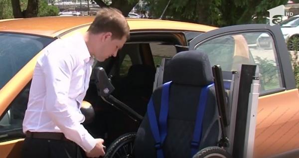 Câţiva tineri din Iaşi au lansat o mașină destinată persoanelor cu dizabilităţi