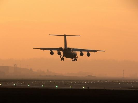 Tips & Trips: cele mai aglomerate rute aeriene