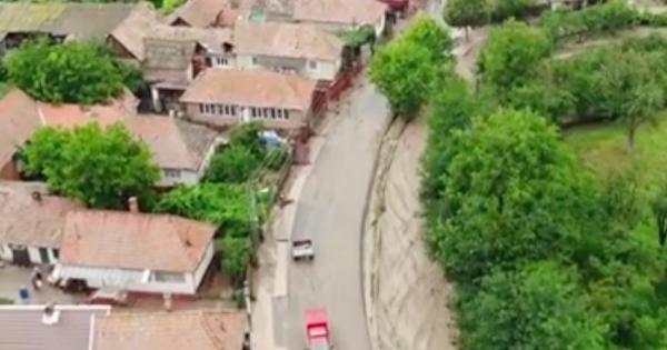 Sute de pompieri, pregătiti să intervină în cazul inundaţiilor în ţară