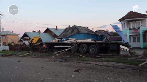 Accident şocant în localitatea Săvăneşti, Neamţ