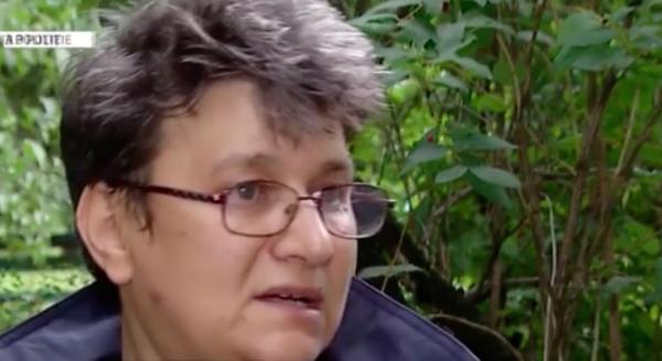 Scriitoarea bătută de mai mulţi oameni în zona Gării de Nord din Capitală şi-a recuperat ambulanţa de la politie