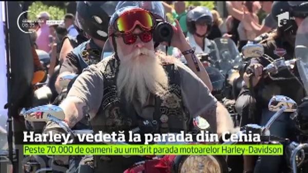 Motocicletele Harley Davidson, vedetă la parada din Cehia