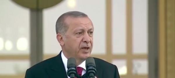 Recep Tayyip Erdogan a depus jurământul pentru un nou mandat de preşedinte al Turciei