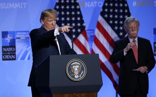 Donald Trump s-a impus în faţa aliaţilor la summitul NATO de la Bruxelles