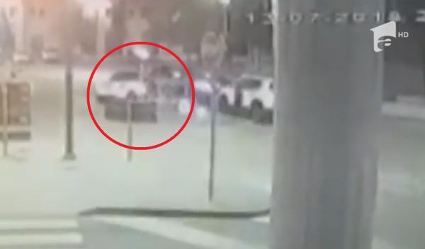 Hoți români prinși în Italia chiar în timp ce dădeau o spargere