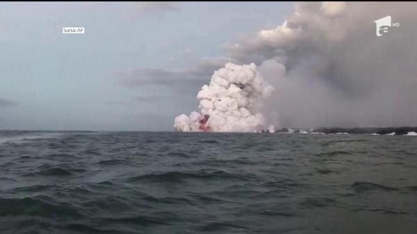 O vacanţă perfectă s-a transformat în iad pentru un grup de turişti, după erupția unui vulcan