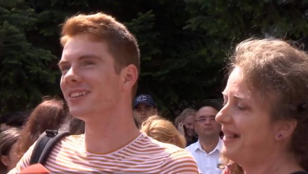 Lacrimi de emoţie la examenul de admitere de la facultăţile de medicină din toată ţara