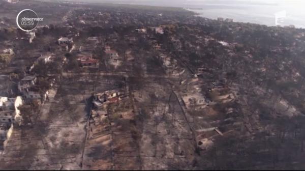 Durere cumplită pentru supravieţuitorii incendiilor din Grecia. Pe străzile negre, miroase a fum şi a gaz