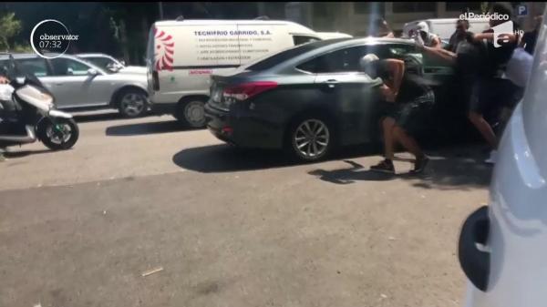 Grevă în Barcelona. Şoferii de taxi, nemulţumiţi de activitatea companiilor Uber