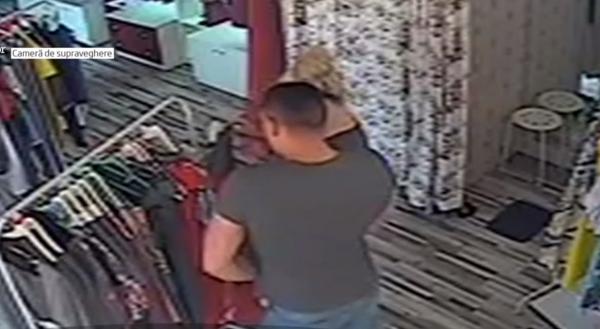 Alertă în Galați! Doi hoți, femeie și bărbat, surprinși în timp ce fură haine dintr-un magazin