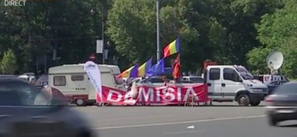 Măsuri de siguranță pentru mitingul Diasporei. În faţa Guvernului au apărut primii protestatari