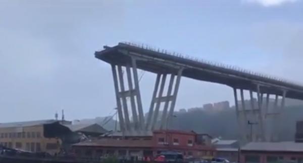 Dezastru în Italia. Un pod s-a prăbuşit în apropiere de Genova. Sunt 11 morţi şi 5 răniţi grav