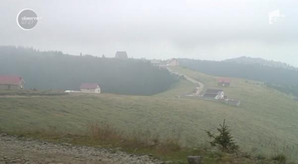 Vârful lui Roman, un colţ de rai care şi-a pus ambiţii să devină un pol turistic la doar 40 de kilometri de celebra staţiune Rânca