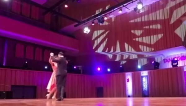 Dansatori de pe tot mapamondul şi-au dat întâlnire în patria tangoului, Argentina