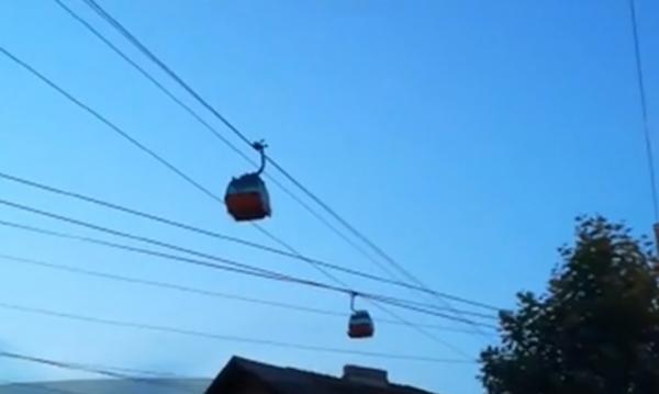 Cauzele avariei la telegondola din Piatra Neamţ. 16 oameni au stat blocaţi 4 ore, la înălţime