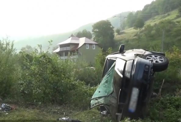 Accident dramatic în Bistriţa-Năsăud! O mamă a 9 copii a murit după ce s-a răsturnat cu maşina