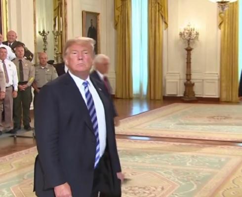 "Rezistența" de la Casa Albă: Donald Trump e contestat chiar de colaboratorii săi