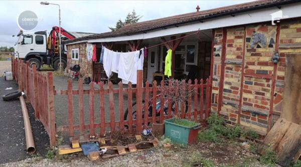 Trei români, acuzați de sclavie în Marea Britanie. Țineau opt muncitori într-o mizerie de nedescris