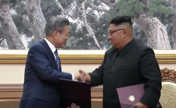 Moment istoric. Coreea de Nord şi cea de Sud pun capăt războiului de 70 de ani