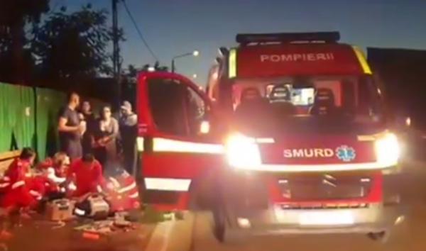 Un copil de numai patru ani se zbate între viaţă şi moarte după ce a fost lovit în plin de o maşină, pe drumul care leagă Constanţa de Murfatlar