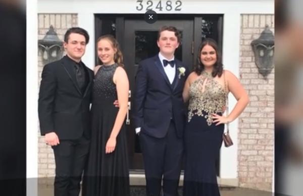 Guvernul american trimite liceenii români în Statele Unite. Care este condiţia pe care trebuie să o respecte elevii