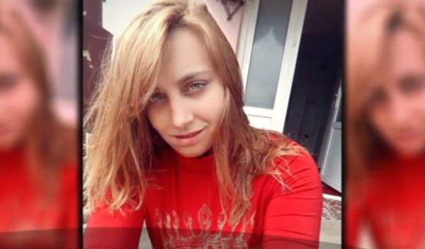 Tânăra din Călinești găsită moartă în casă trăia într-o continuă teroare. Era amenințată pe Facebook, și ea, și familia ei