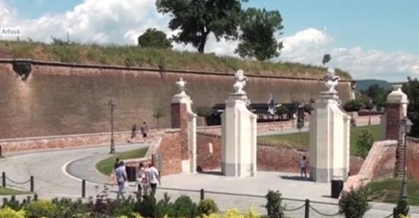 Alba Iulia, preferata turiștilor de Ziua Naţională. Preţurile de cazare au crescut considerabil