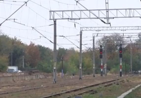 Tânăr din Focșani moare electrocutat pe un vagon în gară, pentru un selfie de 27.000 de volți