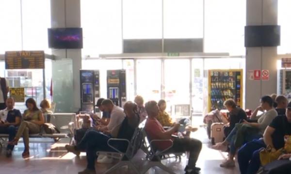 Un poliţist italian a furat mai multe bijuterii de pe aeroportul din Timişoara