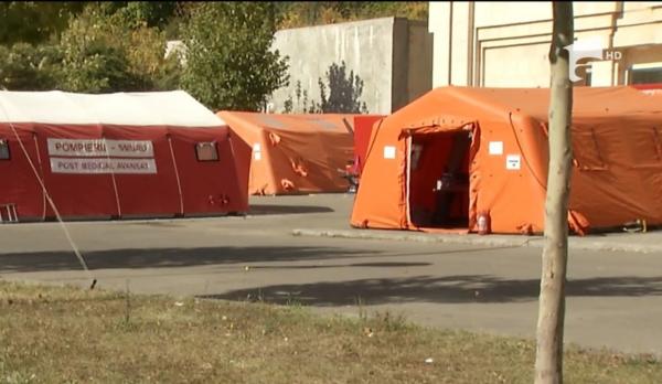 Realitatea bate orice scenariu! Spital mobil închis de urgenţă după ce un medic SMURD a făcut varicelă, la Seism 2018