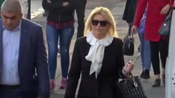Carmen Adamescu încearcă să scape de arestul la domiciliu