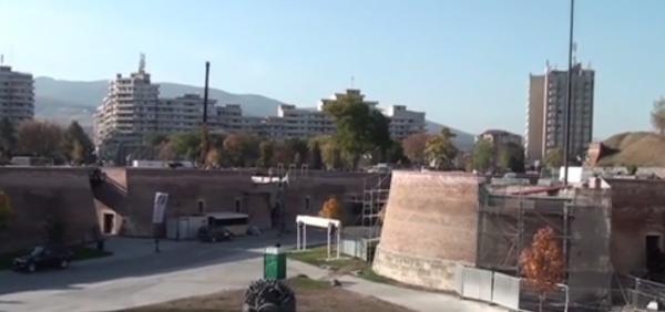 Mai sunt două luni până la Ziua Naţională a României. Autorităţile se pregătesc pentru turiştii care vor lua cu asalt Alba Iulia