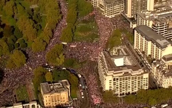 Manifestație uriașă pentru un nou referendum asupra Brexitului