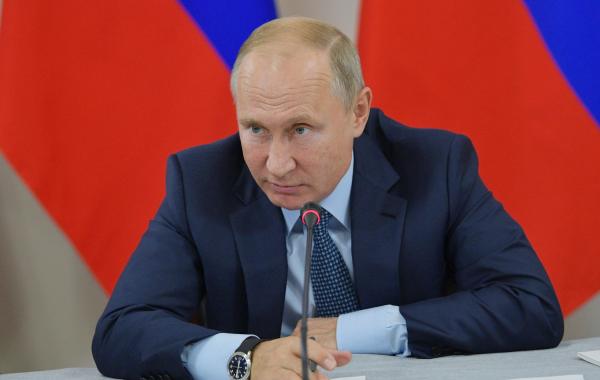 Vladimir Putin acuză SUA de încălcarea tratatului INF în România, la Deveselu