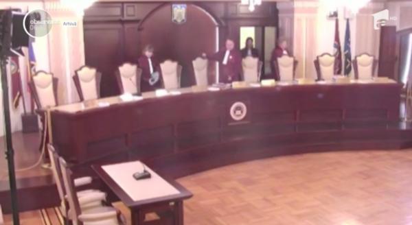 Unele prevederi ale Codului Penal sunt neconstituționale, spune CCR