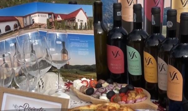 Istoria vinurilor de Lechinţa, adusă la viaţă pe traseul Mocăniței Transilvaniei