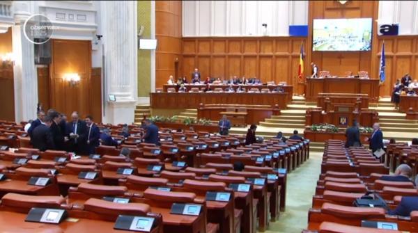 Parlamentarii nu sunt apăsaţi de cheltuielile lunare. Numai pentru alimentele necesare unei săptămâni, aleşii alocă chiar şi 700 de lei