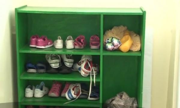 Angajaţii unui centru de plasament din Ploieşti, acuzaţi că ar fi bătut copii cu dizabilităţi şi le-ar fi tăiat porţiile de mâncare