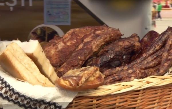Târgul Indagra oferă bucate tradiţionale româneşti pentru toate gusturile