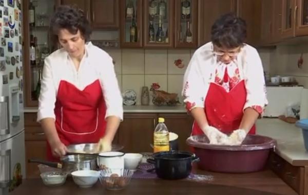 România în bucate. Cum se prepară cele mai bune plăcinte ”poale-n brâu”