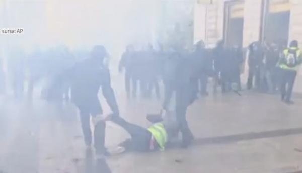 Proteste violente la Paris, din cauza creșterii prețurilor la carburanți