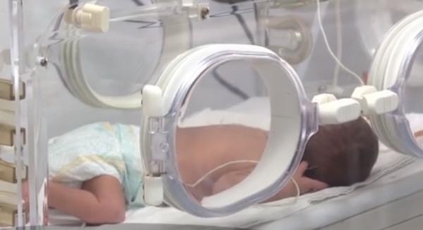 Cazul bebelușilor infectaţi cu stafilococ auriu. Gravidele de la Giuleşti, nevoite să-şi caute alt doctor cu care să nască