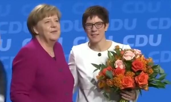 Annegret Kramp-Karrenbau, "mini-Merkel" care preia conducerea Germaniei
